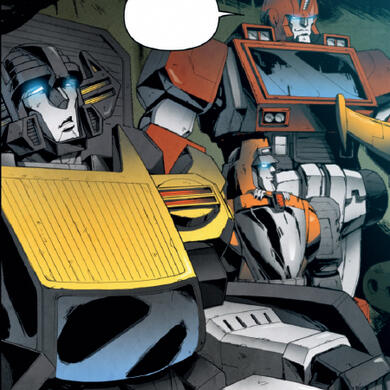 A cropped comic panel of Sunstreaker.